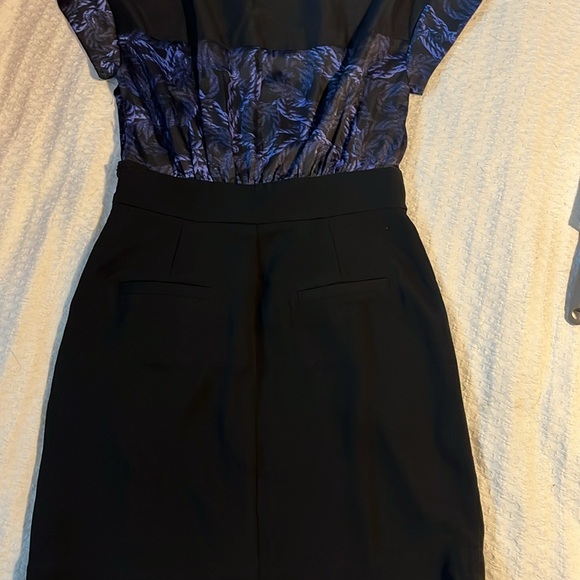 BCBG dress - cute for work /cocktail event - Picture 3 of 3